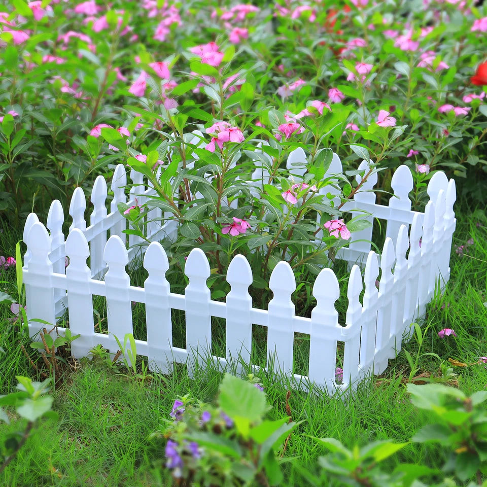 4,8,12 PCS White Plastic Picket Fencing Wooden Effect Lawn Border Edge Garden Edging