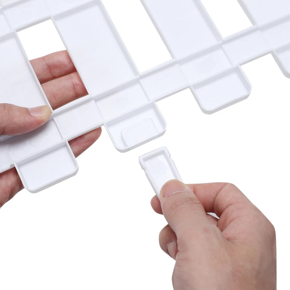 4,8,12 PCS White Plastic Picket Fencing Wooden Effect Lawn Border Edge Garden Edging