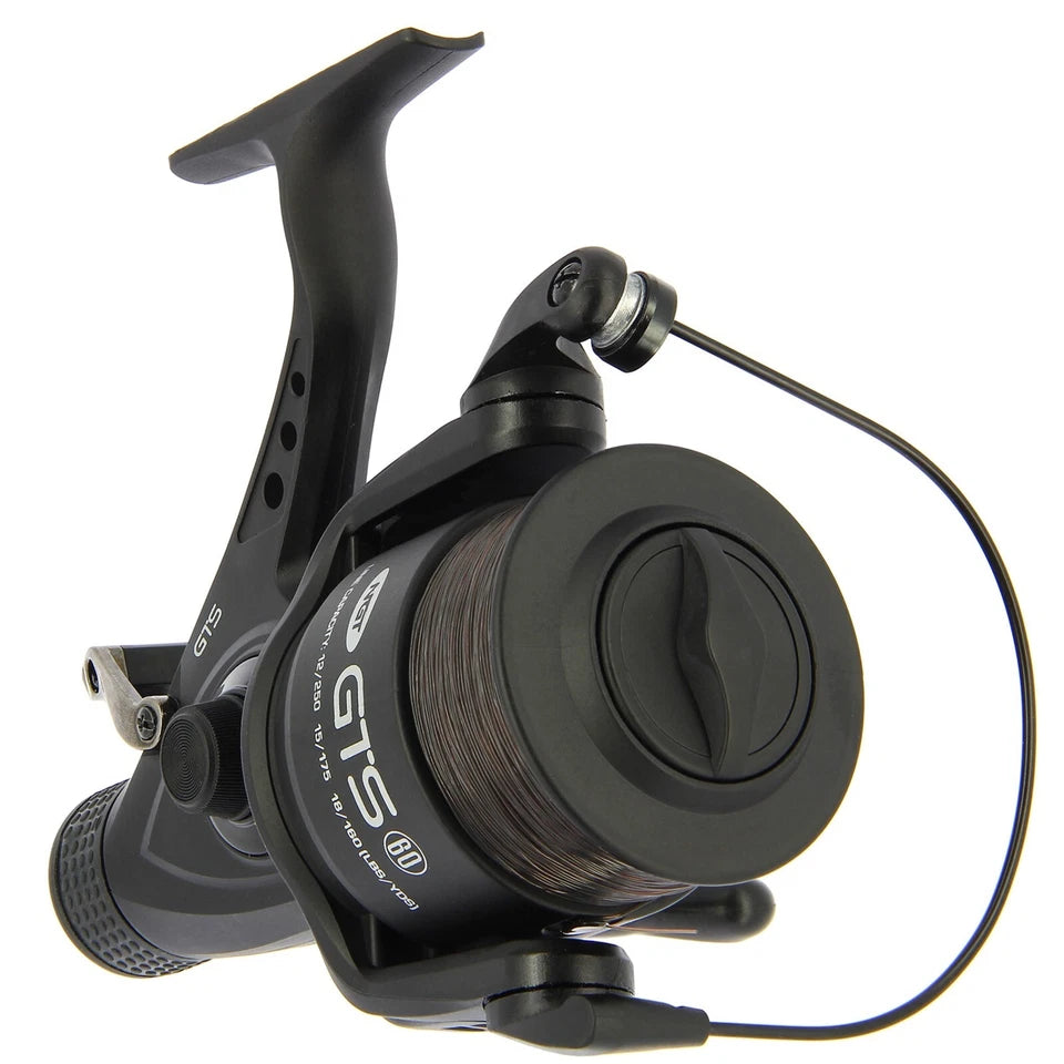 2 x NGT Carp Fishing Reel GTS 60 Bait Runner Freespool with 15lb Line Matt Black