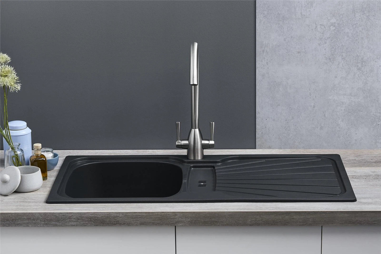 Kitchen Sink Single black 1.0 Bowl Reversible Inset With Waste Kit