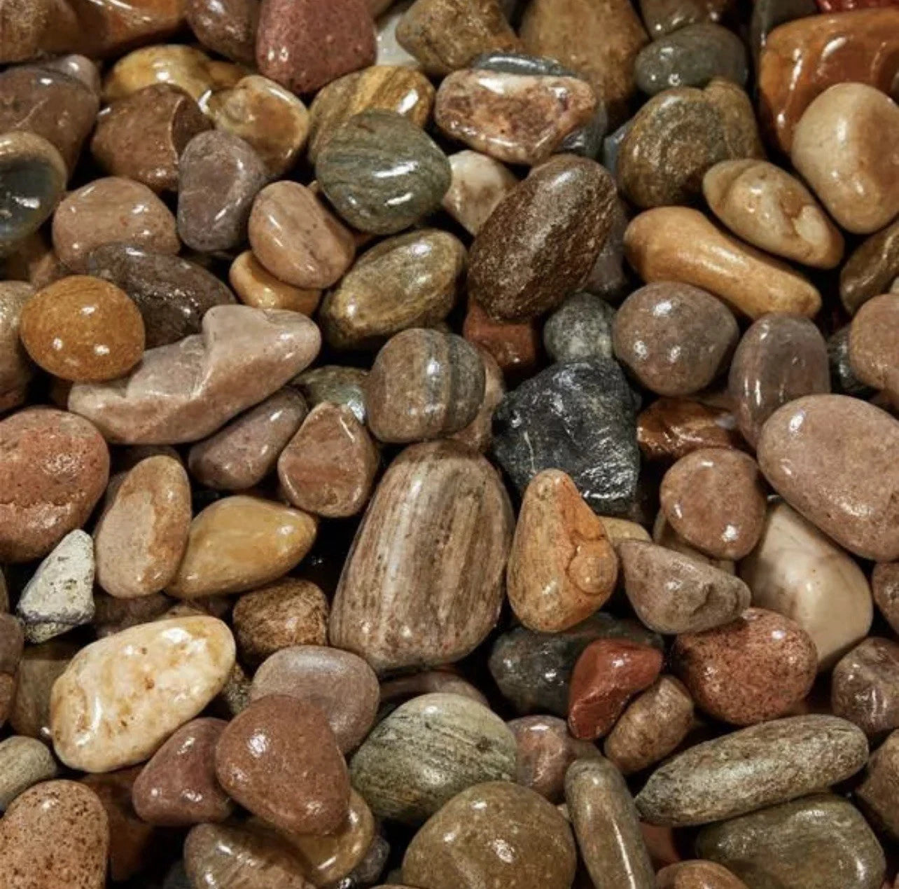 Scottish Pebbles | Decorative Aggregate Gravel Slate | 30mm to 50mm | 10kg Bag