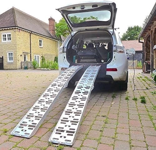 2 x Folding Loading Ramps - 2.2m 600kg Capacity Aluminium Van Trailer Loading