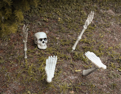 Ground Breaking Skeleton Prop Halloween Party Garden Decoration Bones