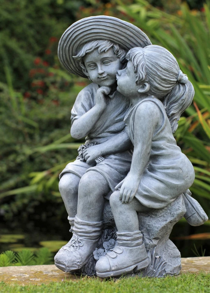 Garden Ornaments Boy & Girl Loving Kissing Cherub Statue Grey